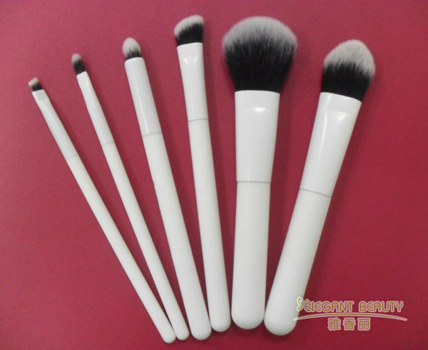 香蕉视频APP网站定製的刷柄雕刻工藝能否兼容3D立體圖案？